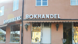 Tills kärleken skiljer oss i Äppelvikens Bokhandel